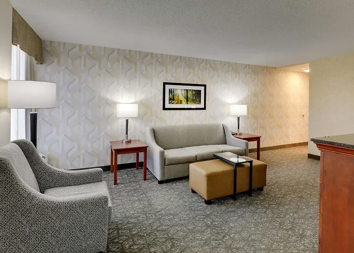 Drury Inn & Suites Marion